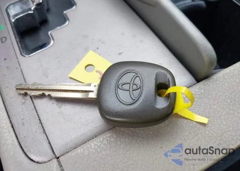 2010 Toyota Camry from USA, damaged, VIN 4T1BF3EK7AU565970